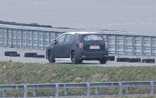 Toyota Avensis Verso