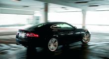 Jaguar XKR en förstärkt GT-vagn