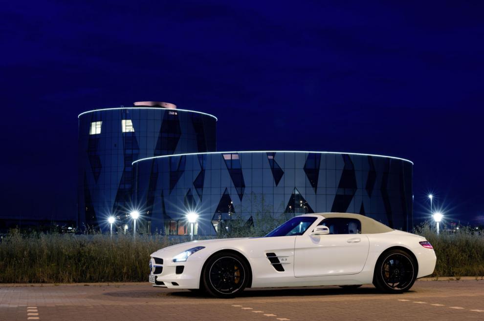 Bildspel MB SLS AMG Roadster