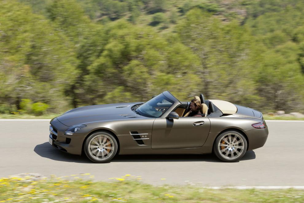 Bildspel MB SLS AMG Roadster