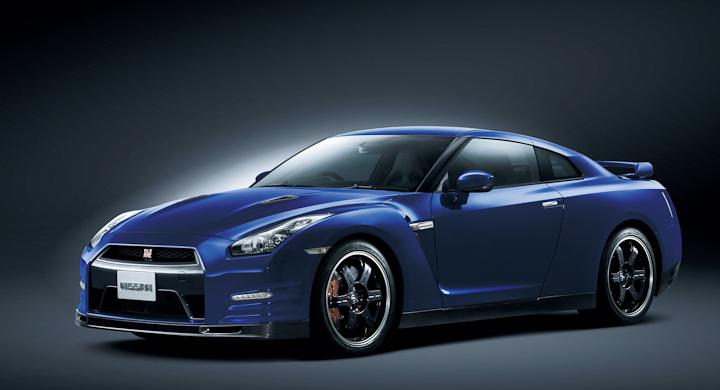 Nissan GT-R: mer av allt