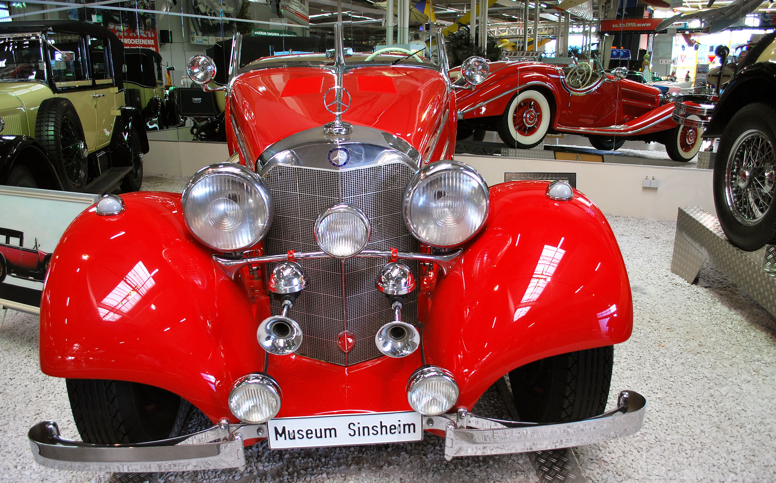Mercedes Benz 540 K (årsm 1938) är en ståtlig bil.