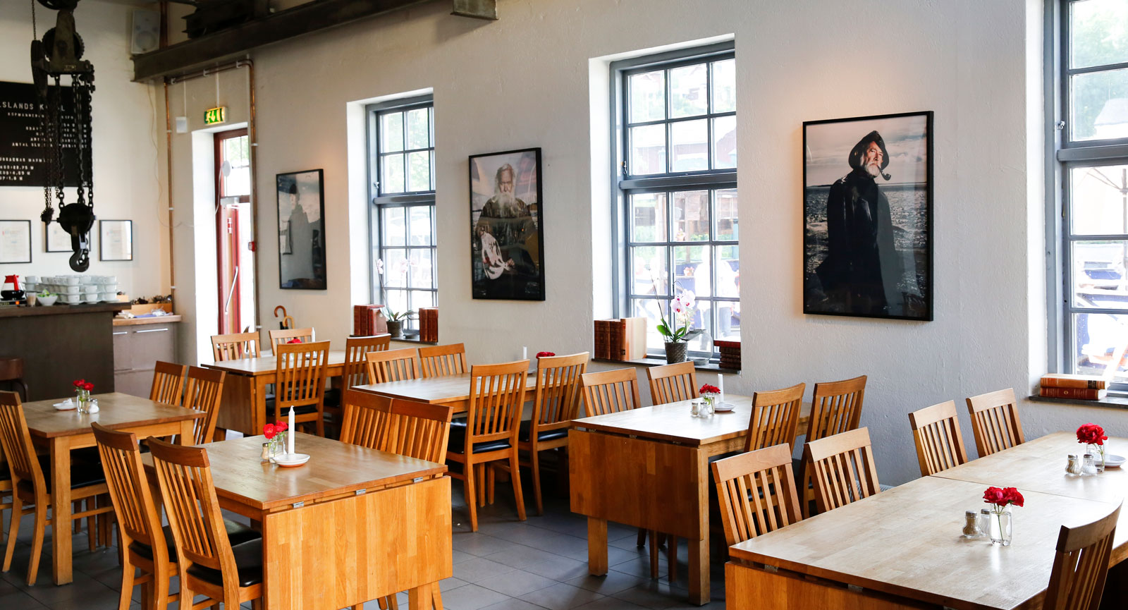 Brasseriet vid slussarna i Håverud. Det finns också en uteservering.