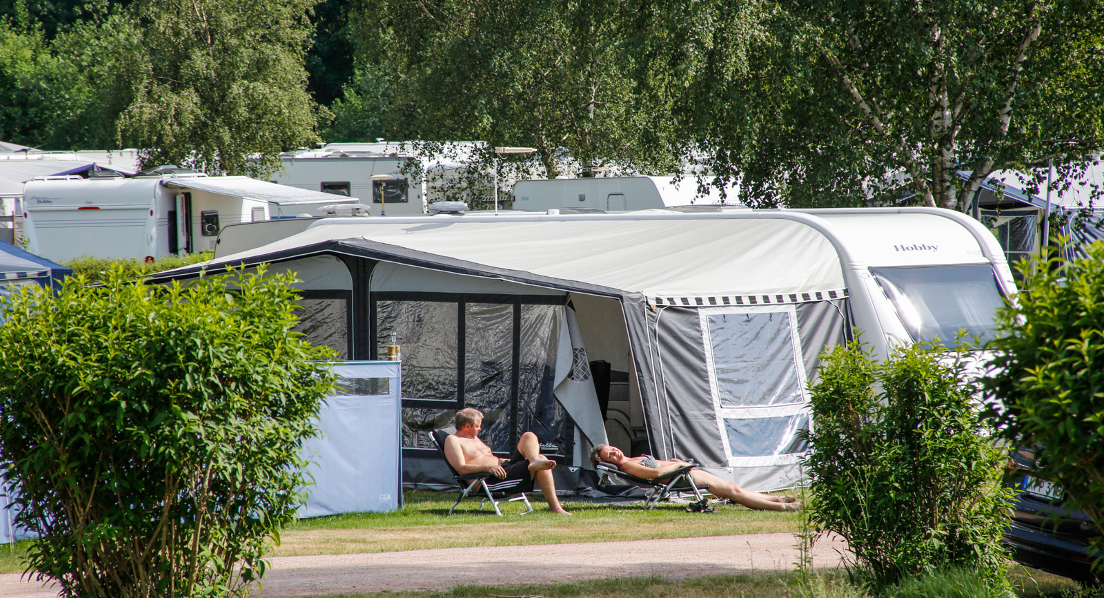 Närliggande Haverdals Camping är en bra bas för att upptäcka reservatet.