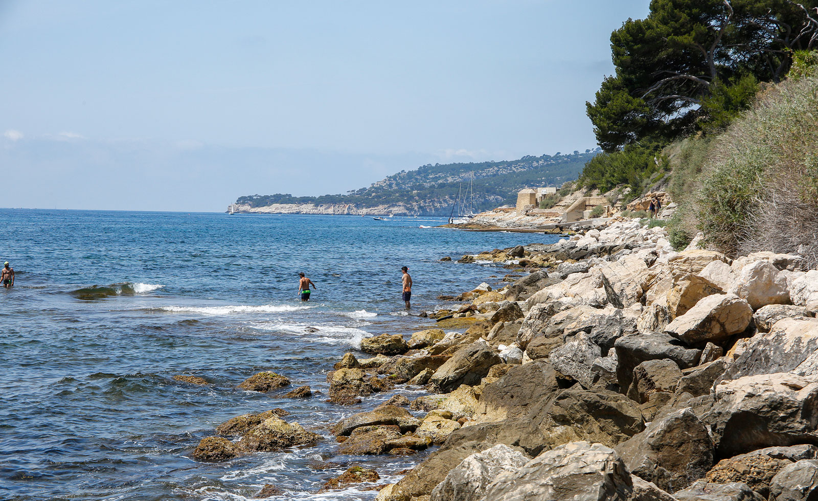 Fantastiska vikar i Medelhavet. Cassis, öster om Marseille.