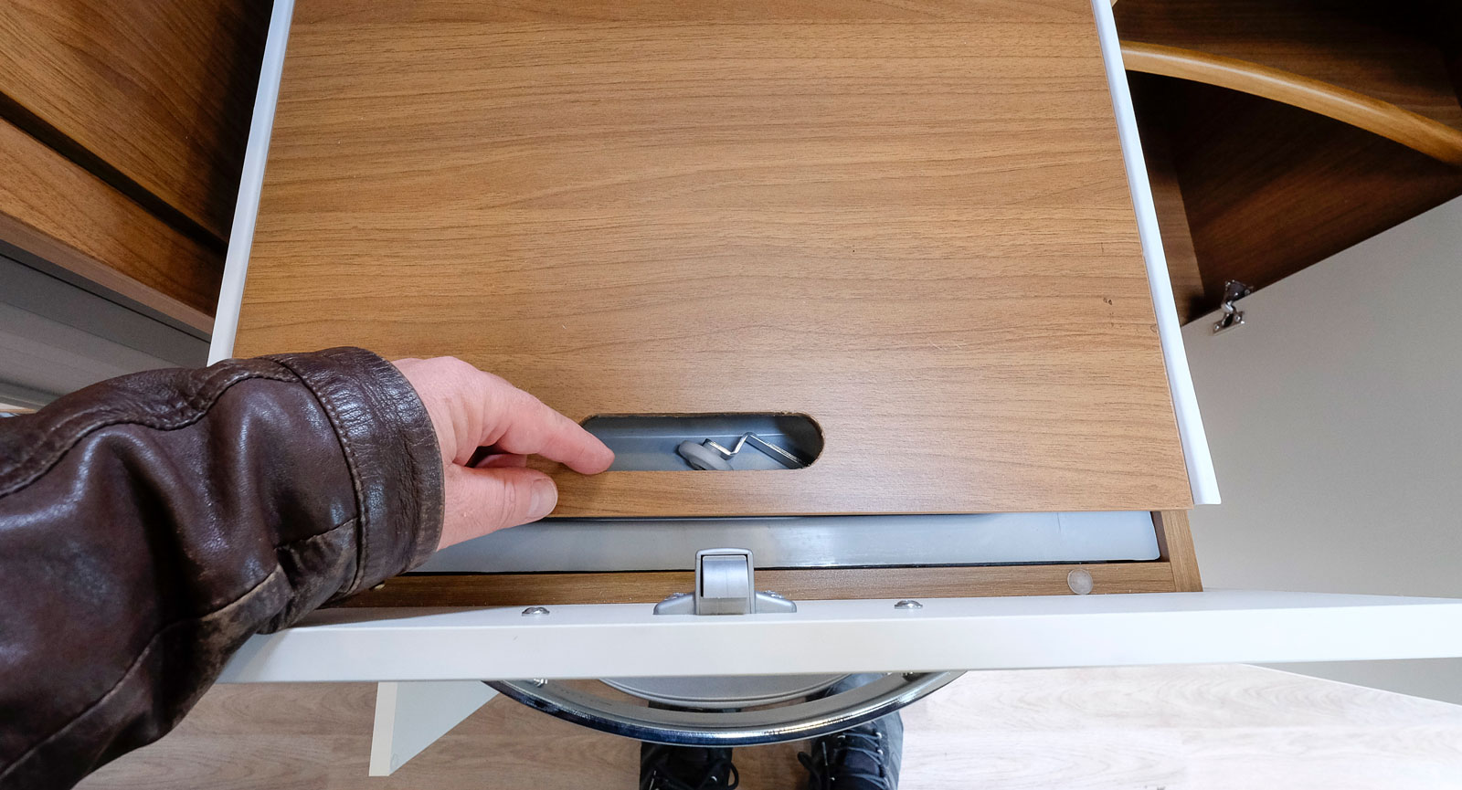 Genialiskt och självklart sätt att fixa mer arbetsyta i köket.