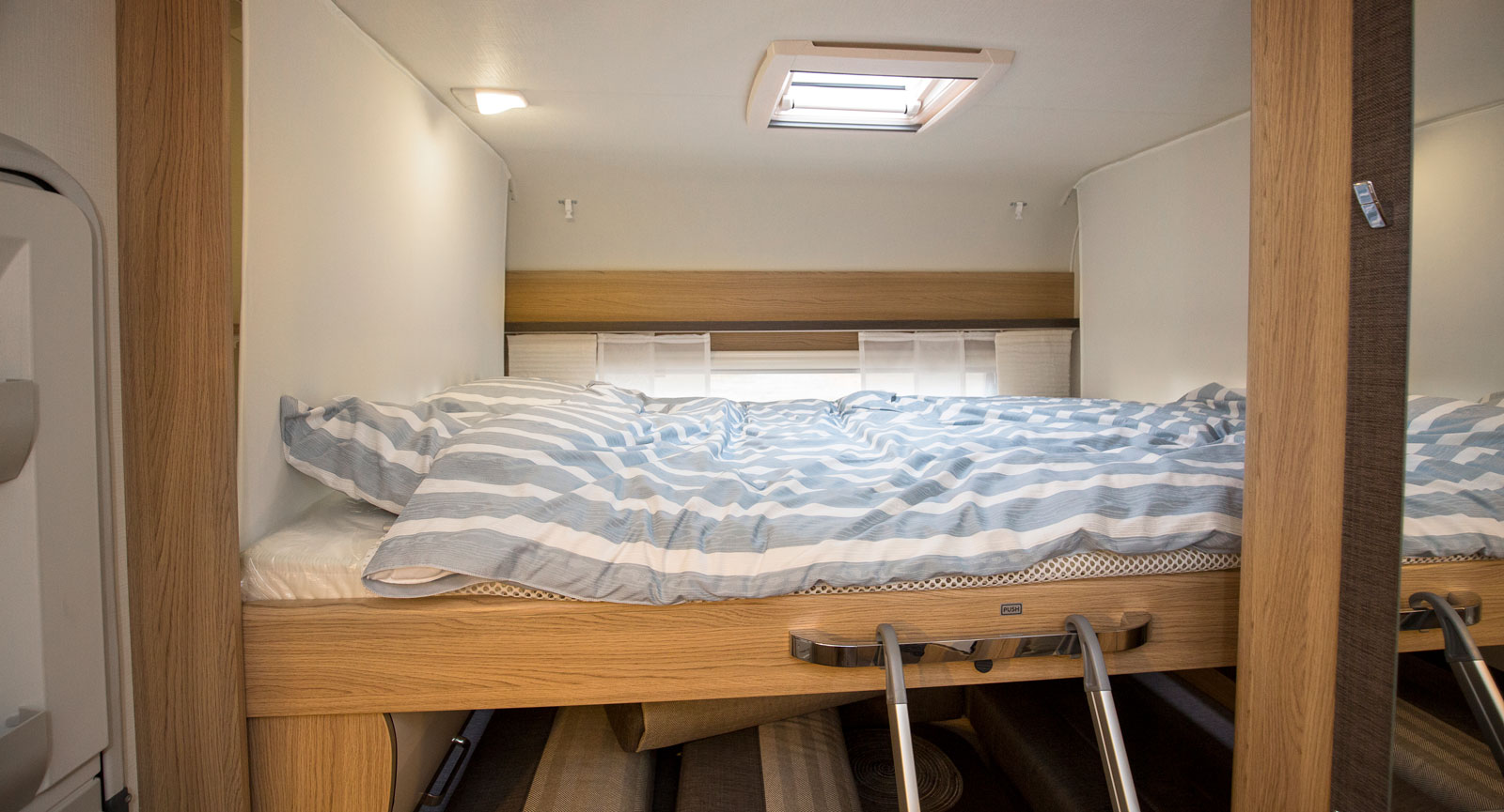 Extra sängplats eller ett alternativ till att bädda upp U-soffan.