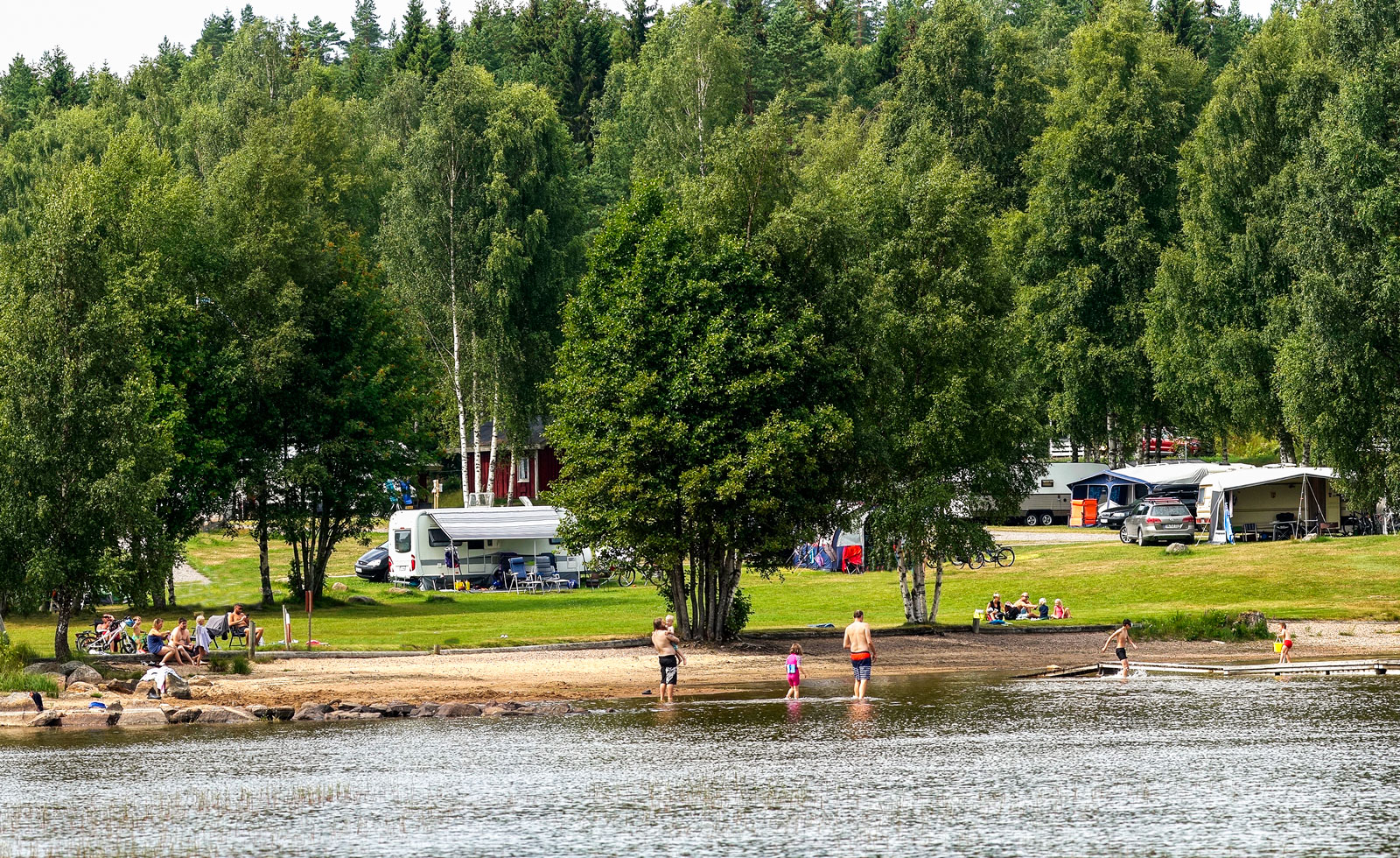 Restips: Camp Grinsby – värmländsk vildmarkspärla