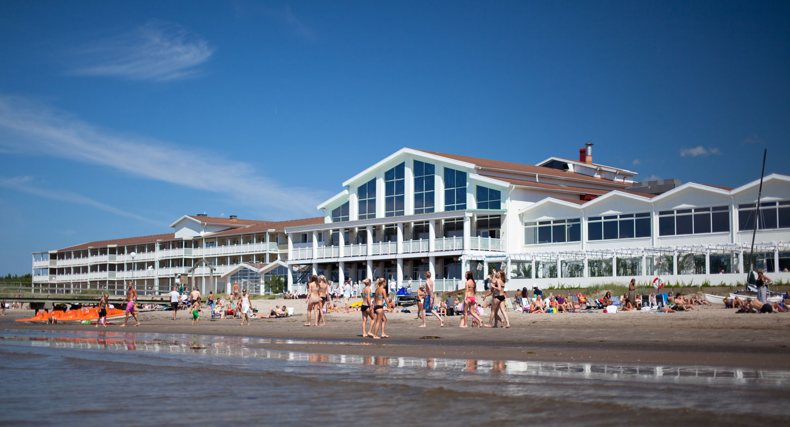 Falkenberg Strandbad har prisbelönt spa och klart havsnära läge.