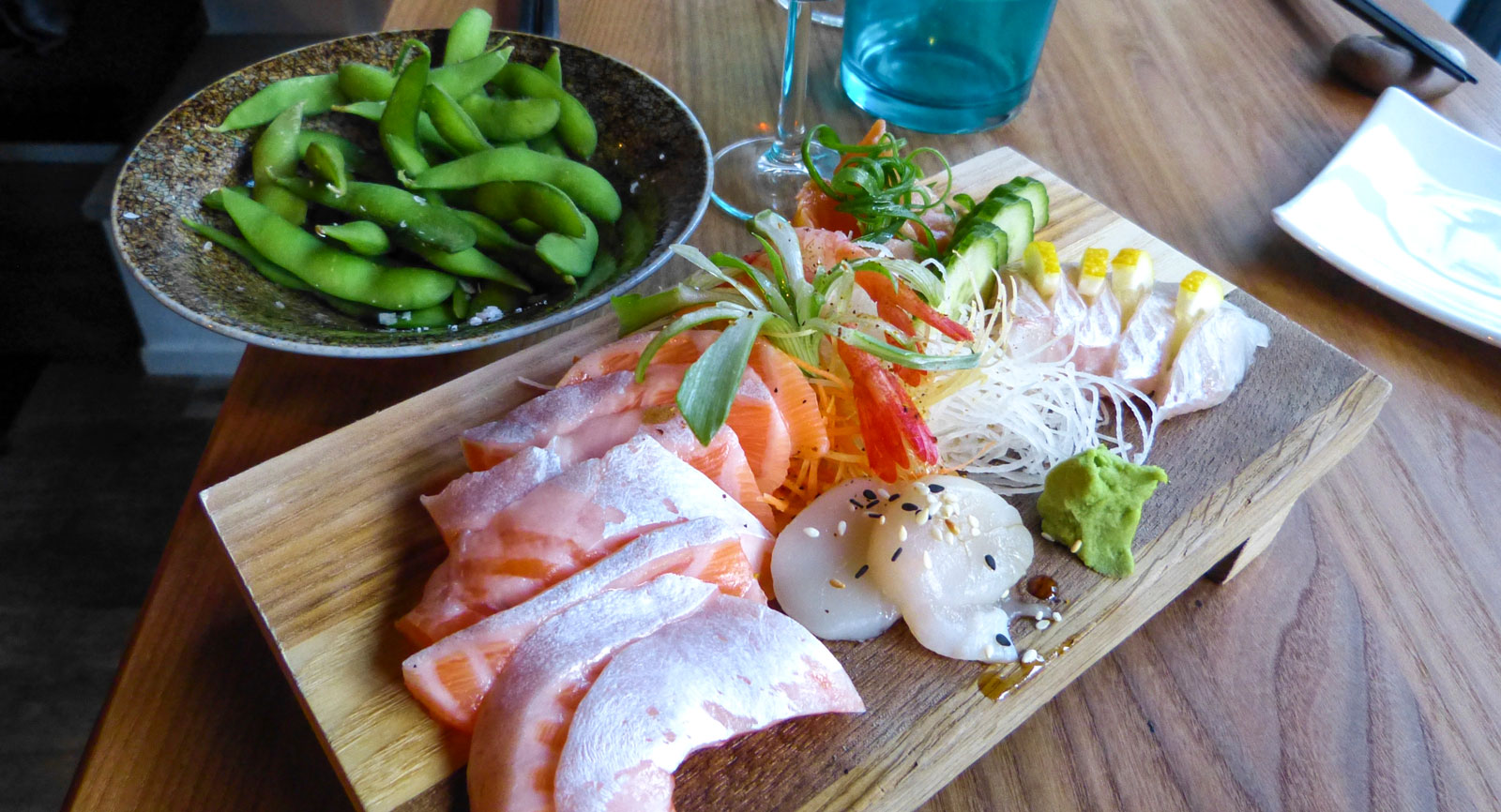 Lyxig sashimi på Nami i Varberg. Kombinera med besök på Asia Spa.