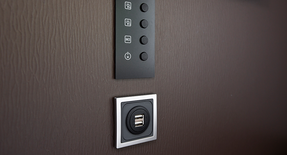 USB-portar finns i sittgruppen men inte 230-voltsuttag.