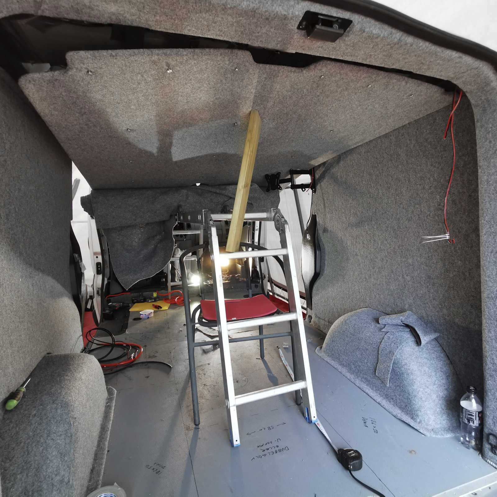 Att bygga campervan: Del 2