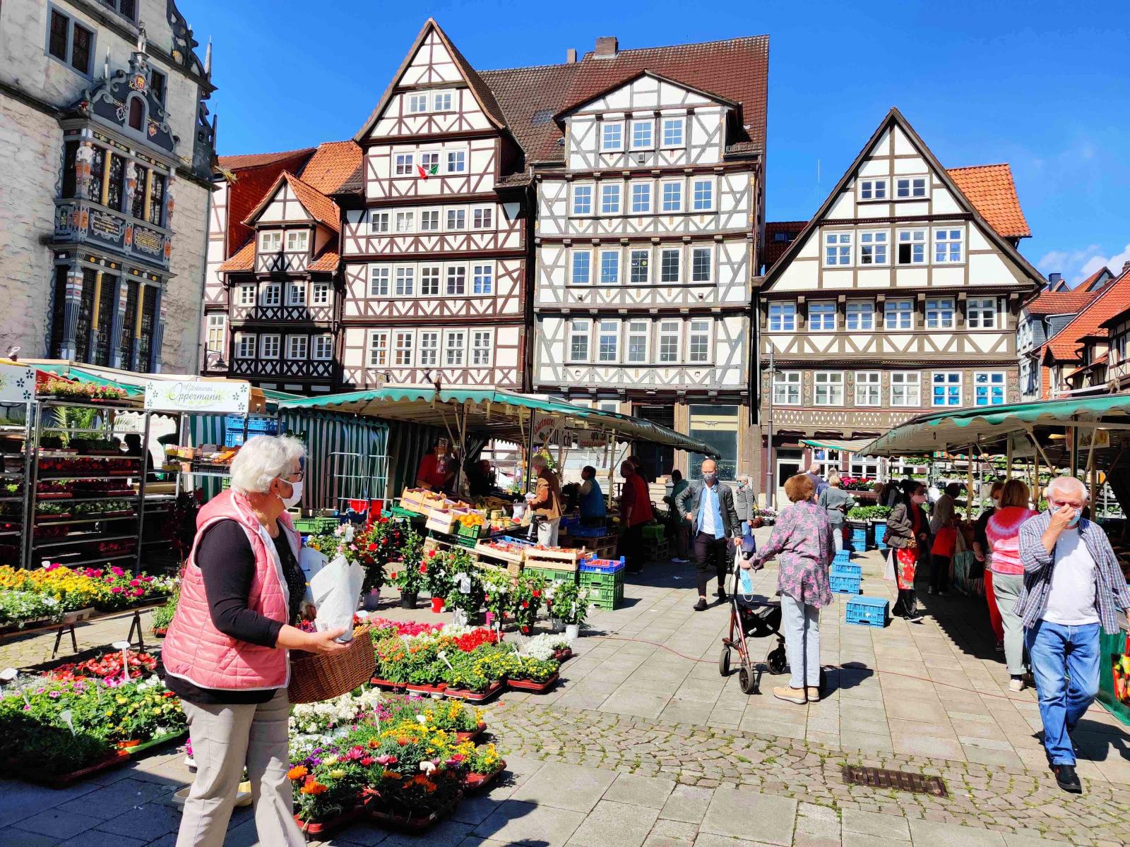 Full kommers på torget i Hannoversch Münden