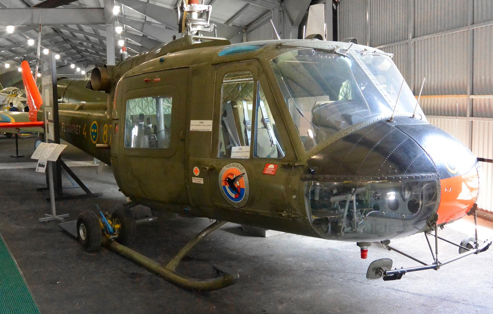 Ett antal helikoptrar finns också att beskåda.