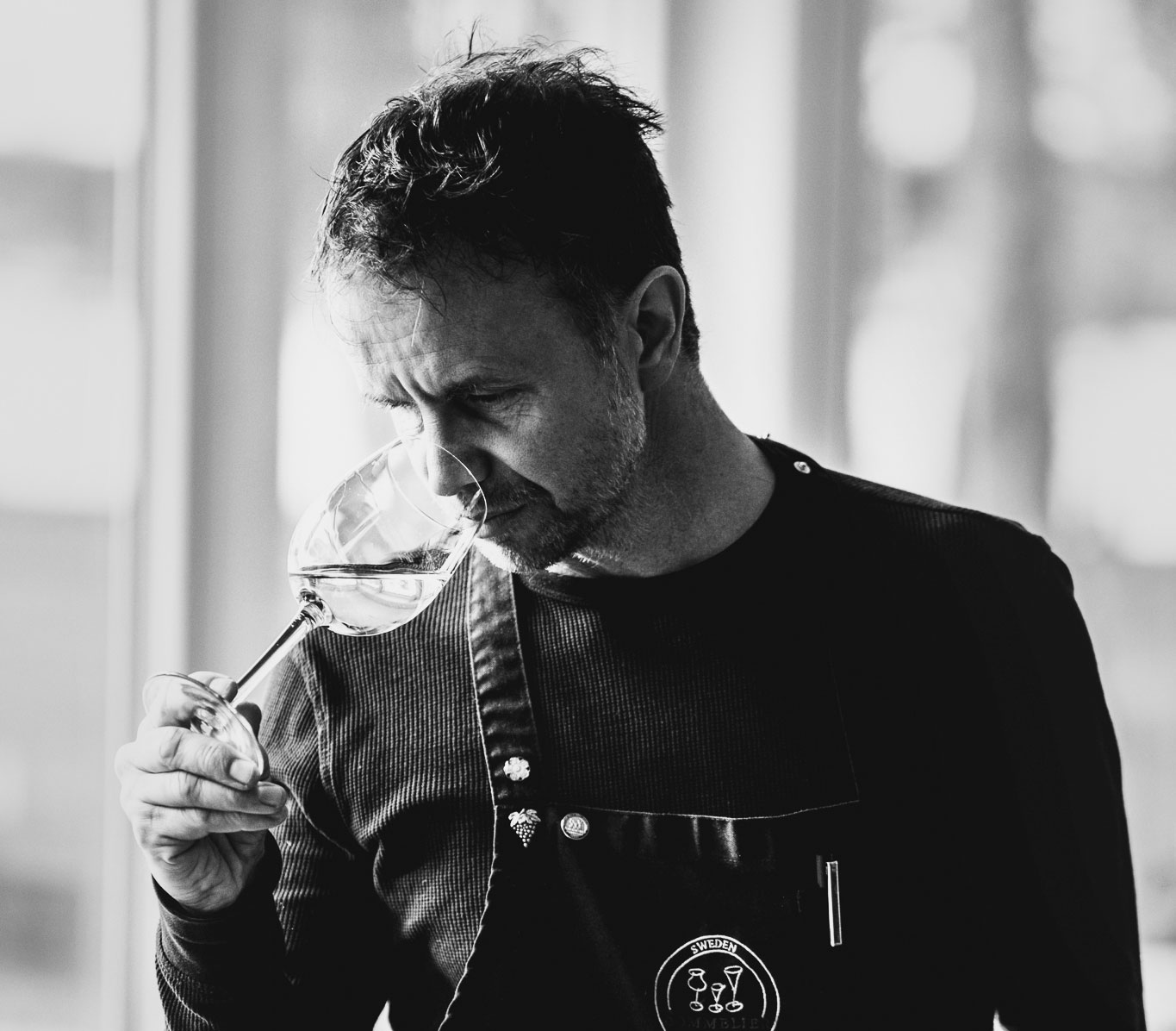 Mattias Säfwenberg är sommelier och jobbar med svenska viner.