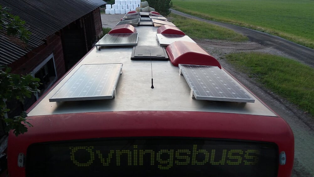 Nu ska bussen byggas om till ett hem