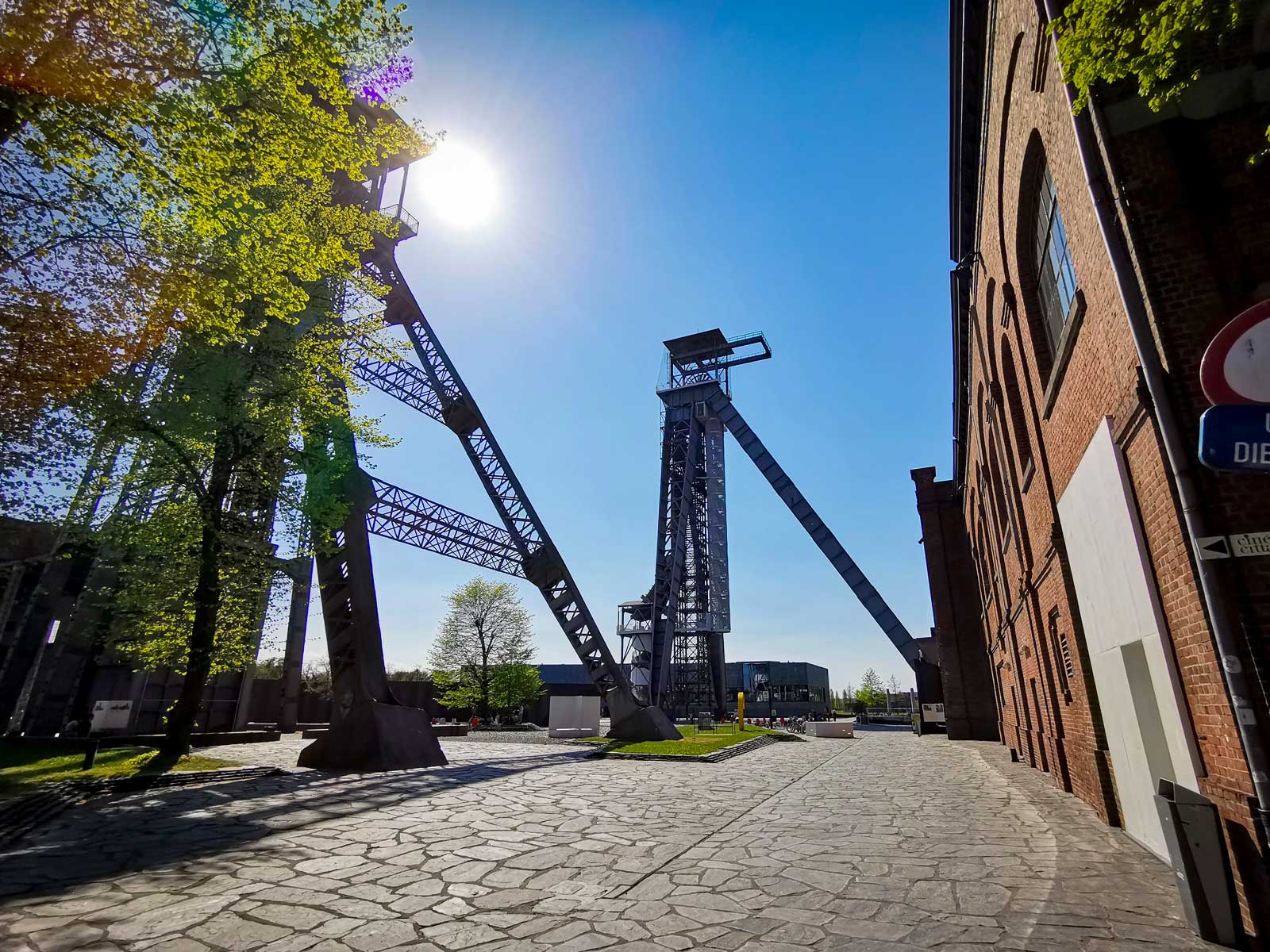 C-mine är en före detta kolgruva i Genk som numera är ombyggt till kulturcenter och bostäder.