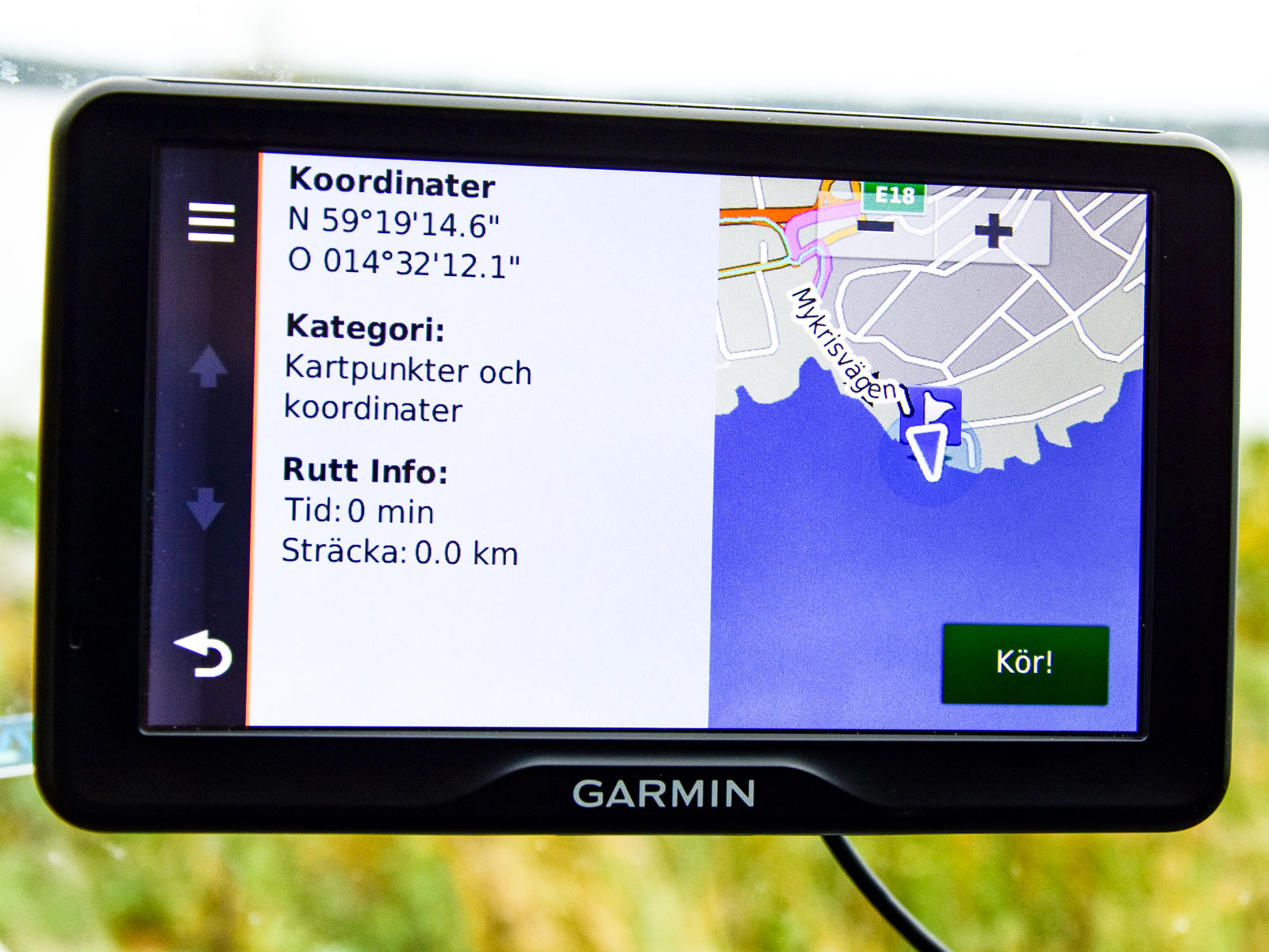 Om det finns fler rutor att fylla i än du har siffror ska du börja med en nolla när det gäller grader och minuter, men när du kommer till sekunder lägger du nollan sist.