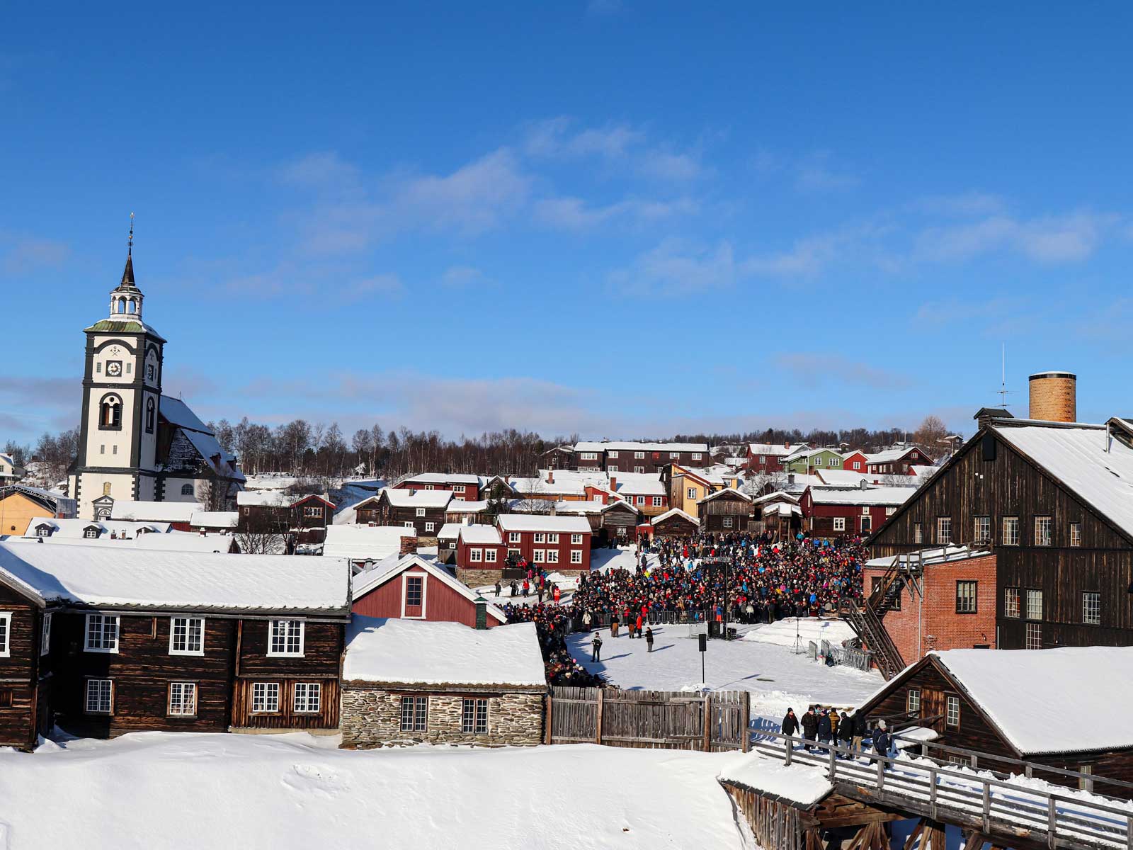 Kyrkan är ett landmärke i den gamla gruvstaden.