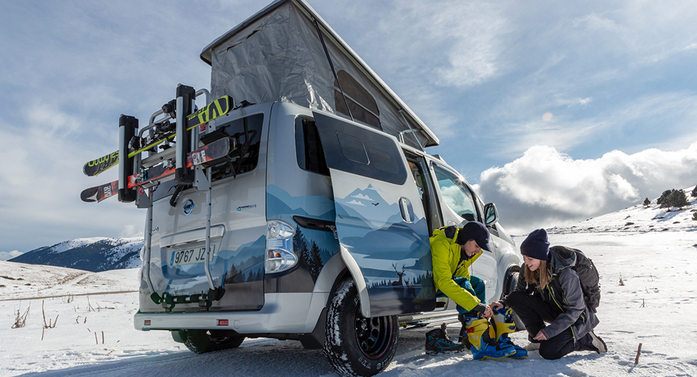 Nissan e-NV200 Winter Camper en plåtis för vinterexpeditioner