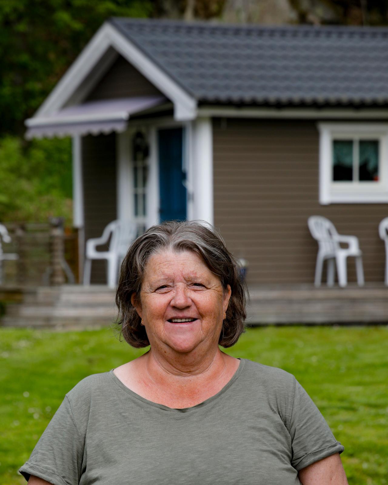 Eva Stanleysson hyr ut en stuga till besökare i Knaggelid.