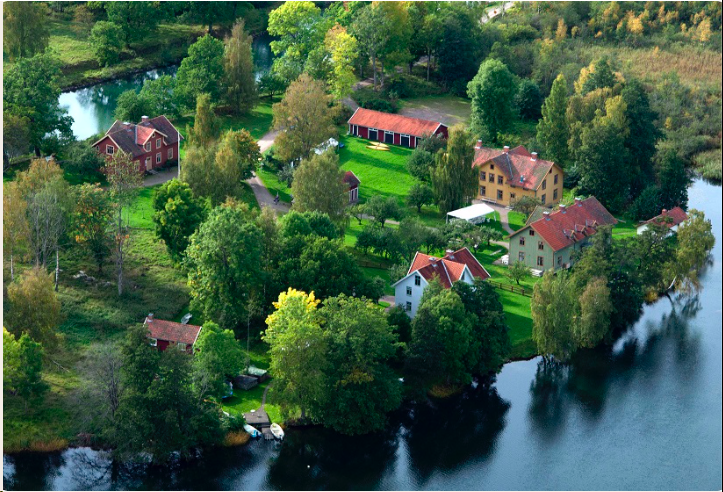 Fem semesterpärlor längs Göta kanal