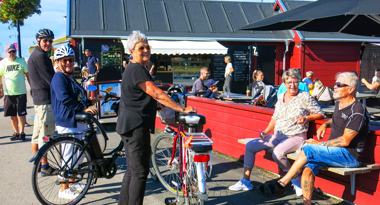 Cykeltur med vännerna till gästhamnen i Mariestad.