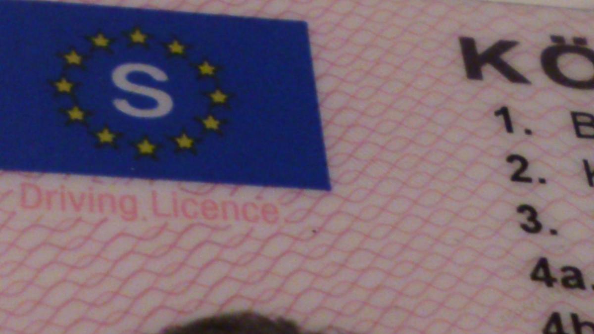 Kan Man Hämta Ut Paket Med Pass