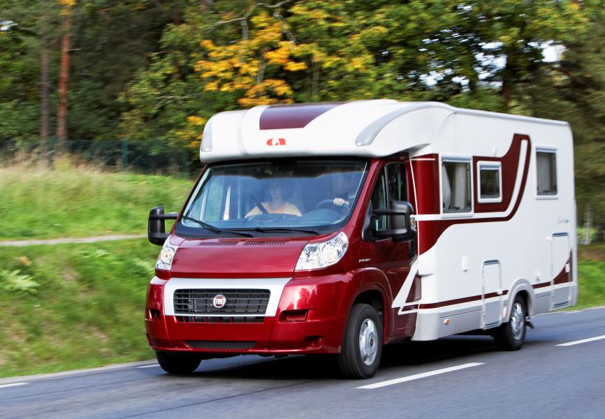 Adria Coral S 690 SP