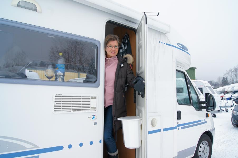 Adria Serie 70 573 DS - Begagnad med golvvärme