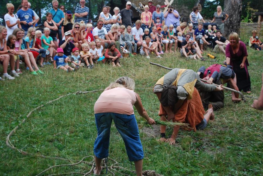 Sommarkul i Vikingabyn