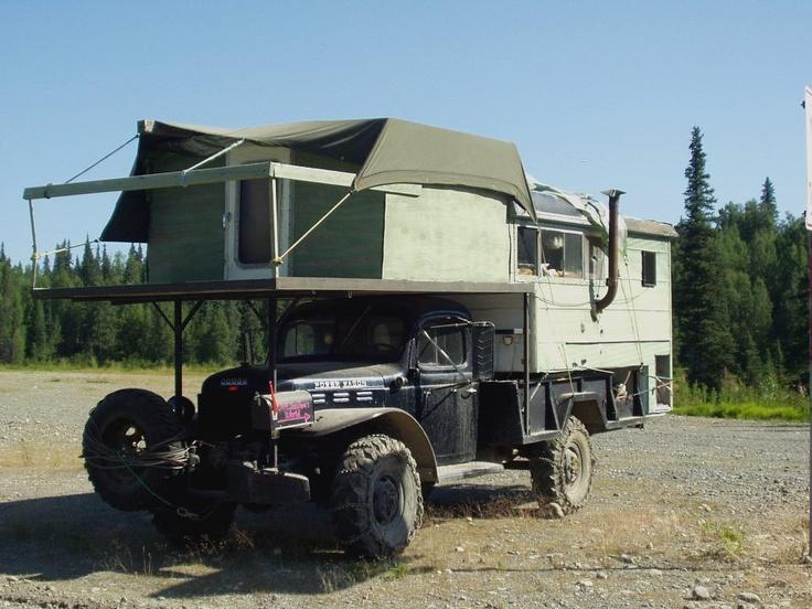 Alkovbil med terrass