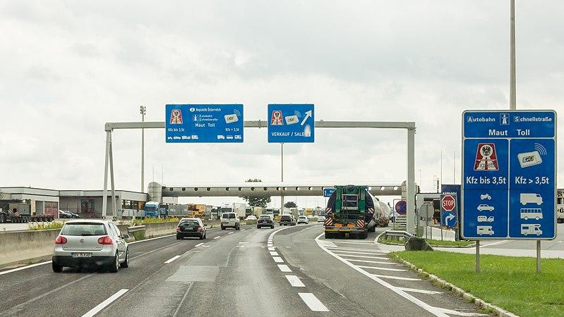 Avgift för motorväg