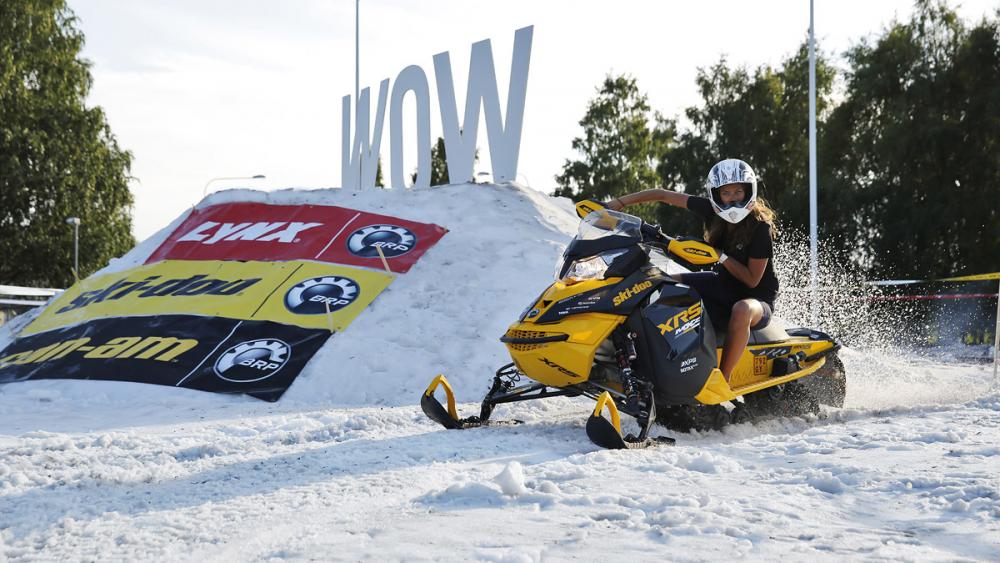 Motor och snö