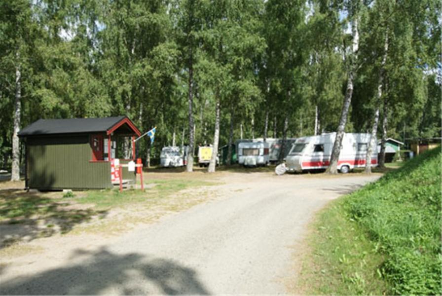Känner du för att driva camping har du chansen nu