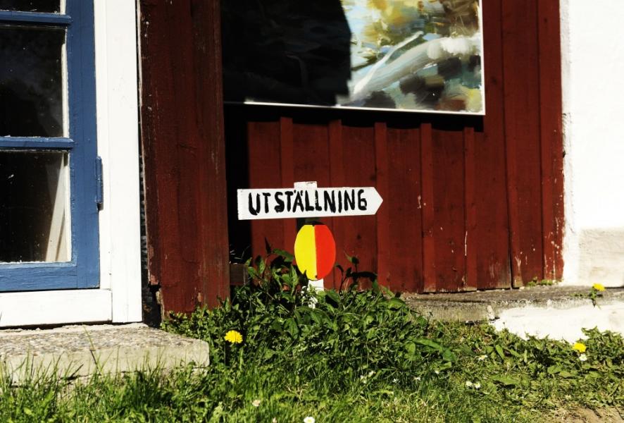 Gula och röda symboler visar vägen till Skånes konstrundor