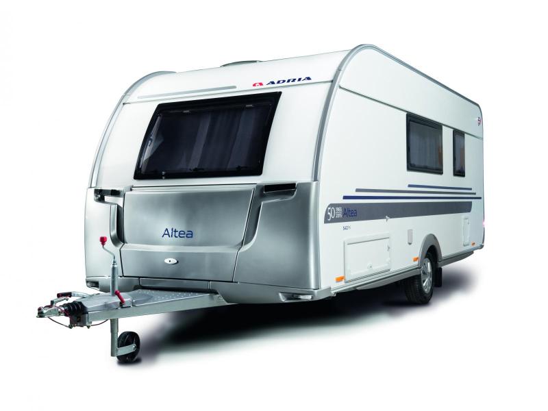 Adria firar 50 med specialvagnar!