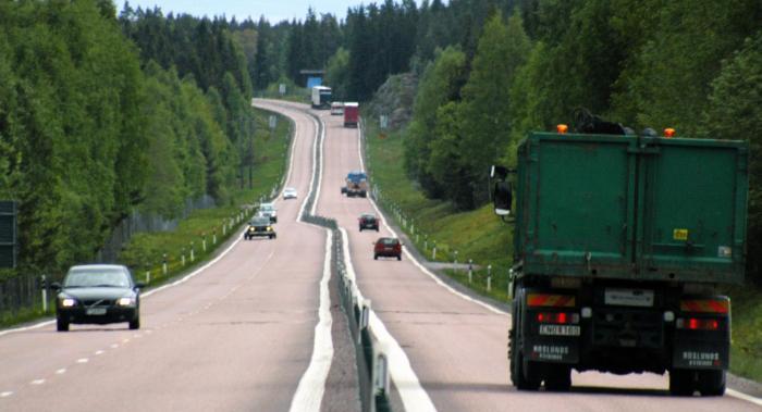 Miljöaspekter förbises vid 2+1-byggen, enligt VTI.
