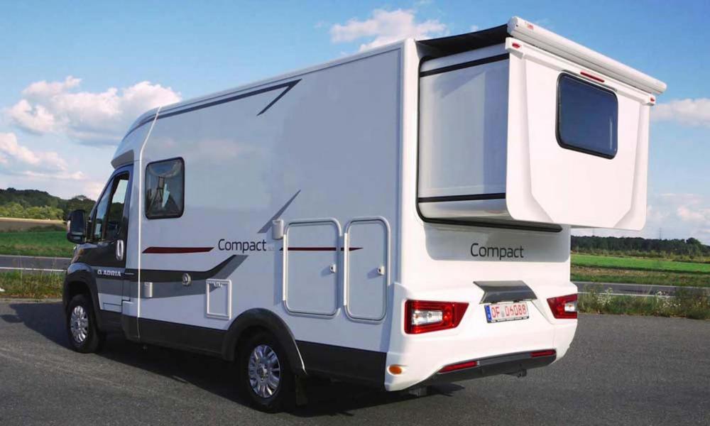 Pris till Adria Compact SLS