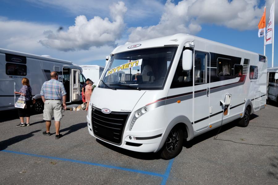 LMC Explorer 710 Premium