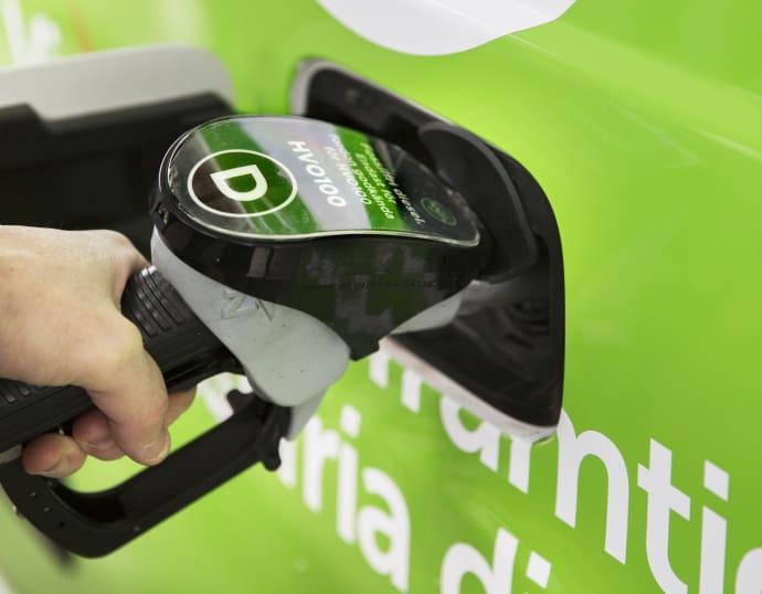 Dieseln HVO100 finns nu för privatbilister