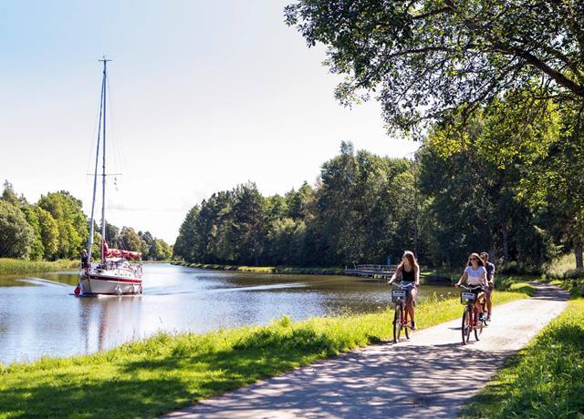 Nyrenoverad Göta Kanal öppnad