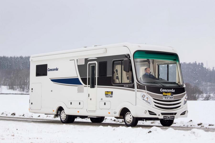 Fullvuxna Concorde Credo 840L