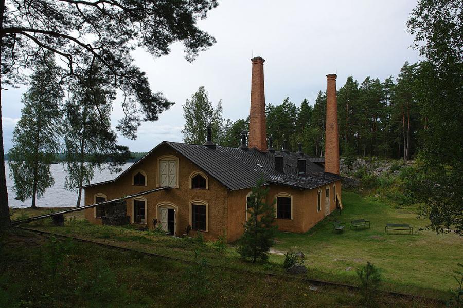 Oljeraffinaderiet på Oljeön, världens äldsta bevarade oljeraffinaderi visar upp intressant industrihistoria