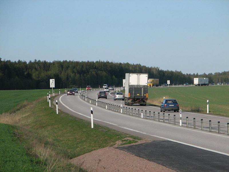 Mötesfria vägar slits snabbt