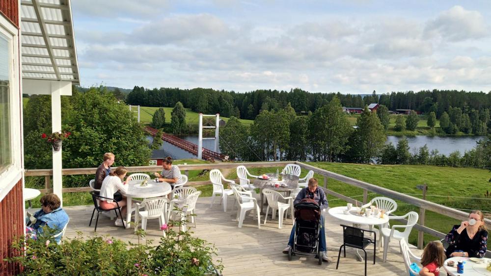Himmelsk glass i stora lass