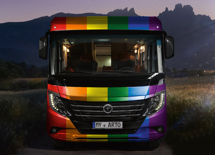 Forsbergs partner till QX Gaygala