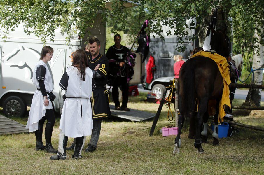 Historiska riddarspel i Hova