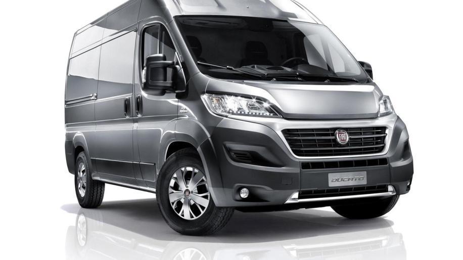 Blir basfordon som Fiat Ducato snart eldrivna? Sannolikheten ökar efter beslut i EU och förslag i Norge om körkortsändringar.