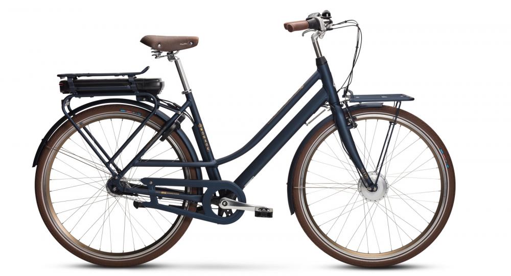 Cityelcykeln med motorn i framhjulet är en favorit. Monark Ellinor 7-vxl.